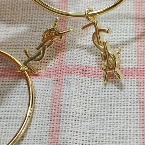 Saint Laurent Round Earring - Picture 2 of 6